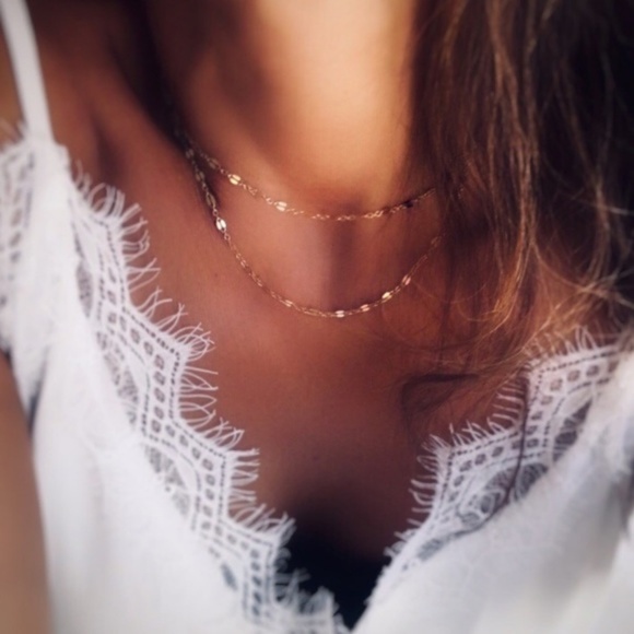 MODA ME COUTURE Jewelry - NECKLACE